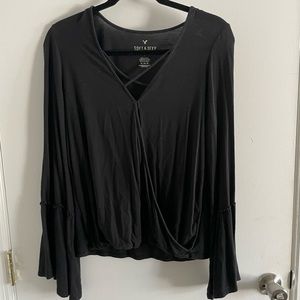 American Eagle black flowy long sleeve size M